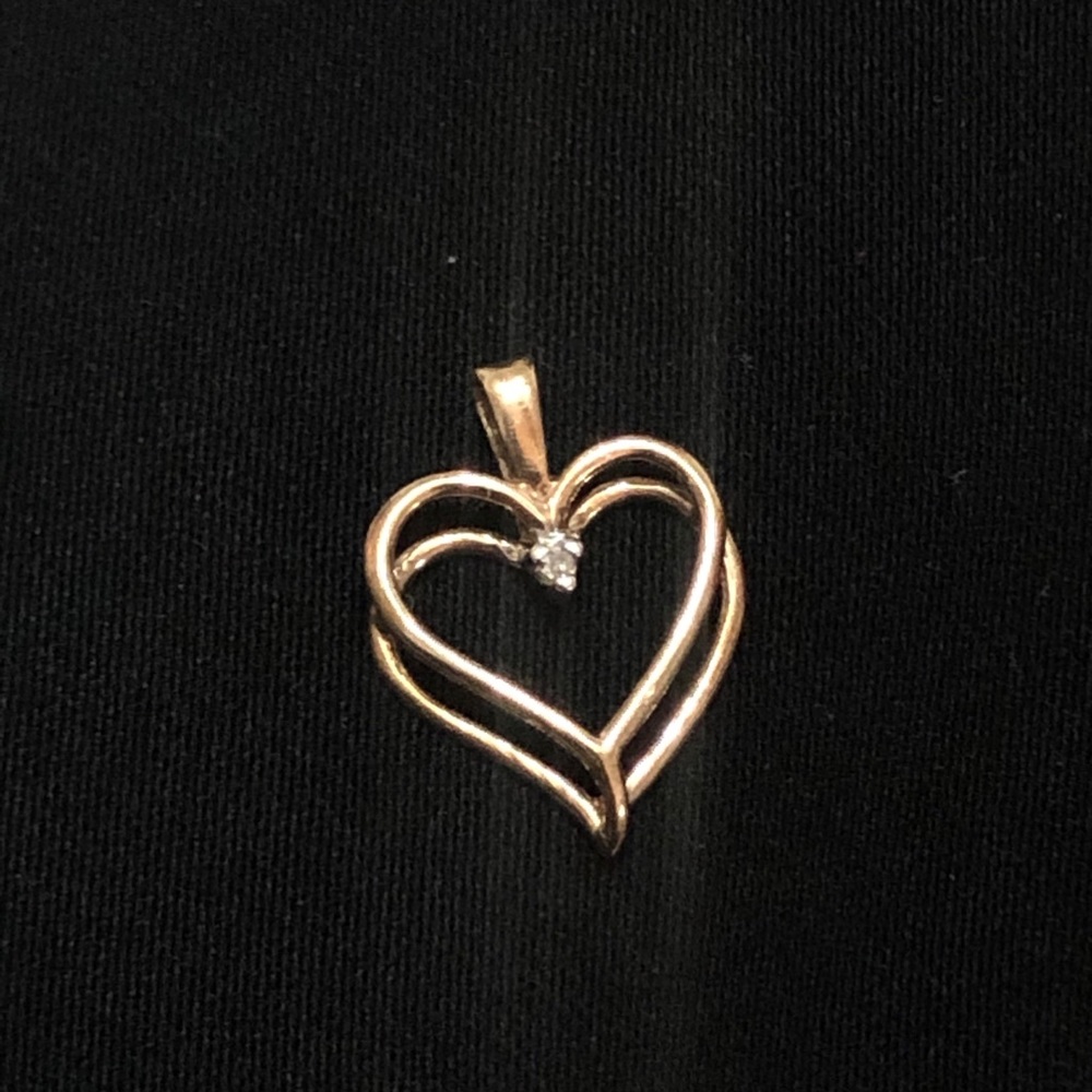 10K GOLD Heart Necklace Charm ( discount limited)